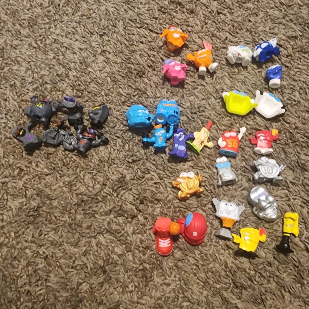 Zuru Smashers Mixed Lot Of 30‎